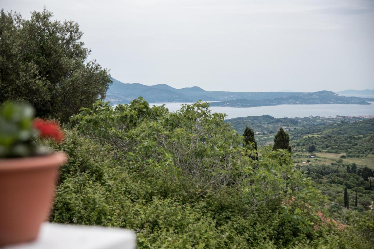 Rena'S Panorama View House Guest House Vovikes Luaran gambar